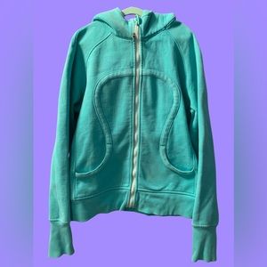 EUC Lululemon Scuba hoodie with original size 12 tag in Aqua